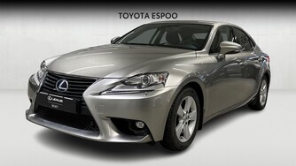 Lexus IS vaihtoauto