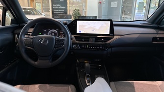 Lexus UX vaihtoauto
