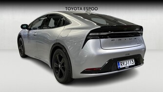 Toyota Prius Plug-in vaihtoauto