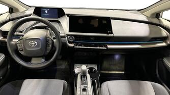 Toyota Prius Plug-in vaihtoauto