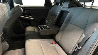 Toyota bZ4X vaihtoauto