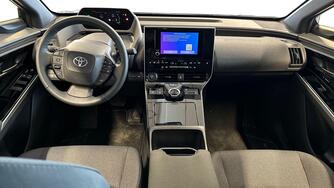 Toyota bZ4X vaihtoauto