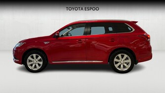Mitsubishi Outlander PHEV vaihtoauto
