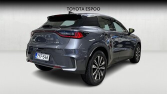 Lexus LBX vaihtoauto