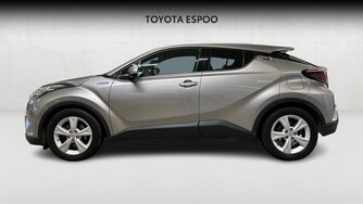 Toyota C-HR vaihtoauto
