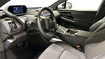 Toyota bZ4X vaihtoauto