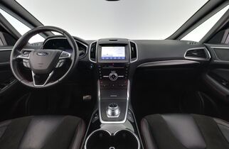 Ford S-MAX vaihtoauto