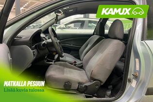 Nissan Almera vaihtoauto