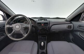 Nissan Almera vaihtoauto