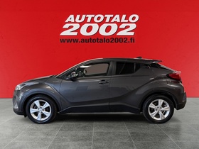Toyota C-HR vaihtoauto