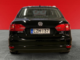 Volkswagen Jetta vaihtoauto