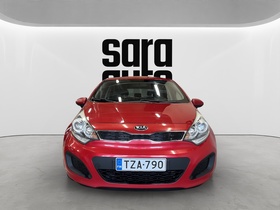 Kia Rio vaihtoauto