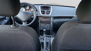 Peugeot 207 vaihtoauto