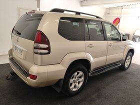 Toyota Land Cruiser vaihtoauto
