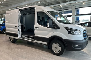 heti ajoon Ford Transit