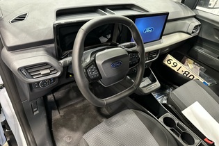 heti ajoon Ford Transit Courier