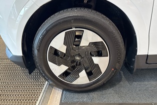 heti ajoon Ford Transit Courier