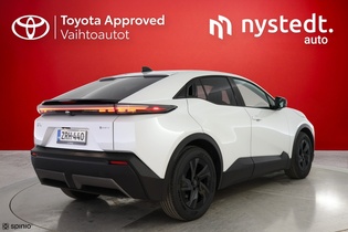 heti ajoon Toyota C-HR+