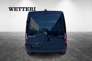 heti ajoon Mercedes-Benz Sprinter