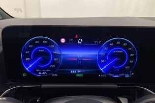 heti ajoon Mercedes-Benz EQA