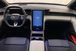 heti ajoon Ford Capri