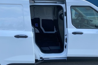 heti ajoon Ford Transit Courier