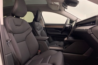 heti ajoon Volvo ES90