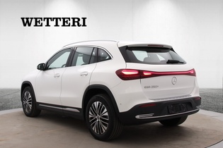heti ajoon Mercedes-Benz EQA