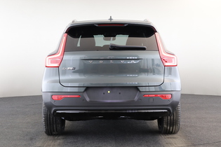 heti ajoon Volvo EX40