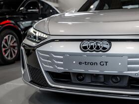 heti ajoon Audi e-tron GT