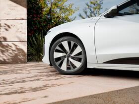 heti ajoon Audi A6 e-tron