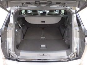 heti ajoon Peugeot E-5008