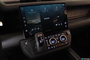 heti ajoon Land Rover Defender