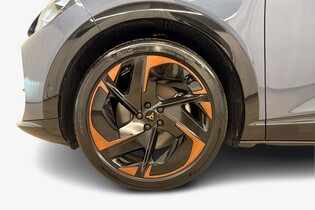 heti ajoon Cupra Tavascan