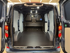 heti ajoon Ford Transit Custom