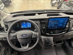 heti ajoon Ford Transit