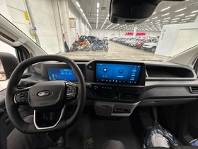 heti ajoon Ford Transit Custom