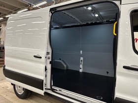 heti ajoon Ford Transit