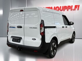 heti ajoon Ford Transit Courier