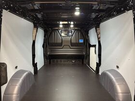 heti ajoon Ford Transit Custom