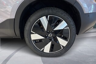 heti ajoon Volvo EX40