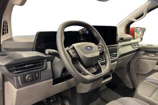 heti ajoon Ford Transit Custom