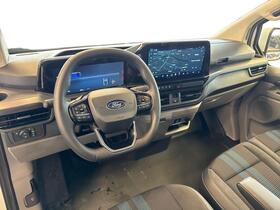 heti ajoon Ford Transit Custom