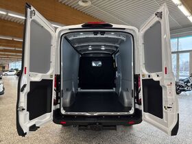 heti ajoon Ford Transit