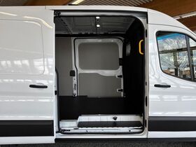 heti ajoon Ford Transit