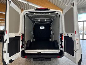 heti ajoon Ford Transit