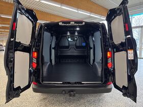 heti ajoon Ford Transit Custom