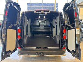 heti ajoon Ford Transit Custom