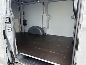 heti ajoon Ford Transit Custom