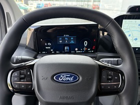 heti ajoon Ford Transit Custom